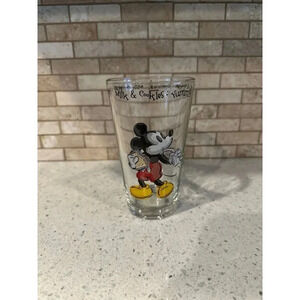 Retired Vintage Disney‎ Store Mickey Mouse Milk and Cookies Pint Glass